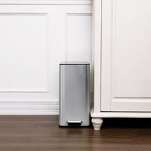 Load image into Gallery viewer, Simpli Essence Trashcan 10L (Available in White and Brushed Steel)