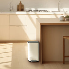 Load image into Gallery viewer, Simpli Essence Trashcan 10L (Available in White and Brushed Steel)