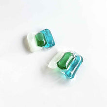 Load image into Gallery viewer, Podz Soluble Laundry Detergent Pods (Pack of 24) - Floral Fresh
