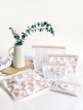 Load image into Gallery viewer, Zippies Lab Mickey Blogger Series 5-pc Bag Organizer Set (with NEW wipes pouch)