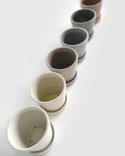 Load image into Gallery viewer, Zenpots 17cm Pot with Catch Plate