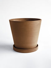 Load image into Gallery viewer, Zenpots 20cm Pot with Catch Plate