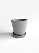 Load image into Gallery viewer, Zenpots 14cm Pot with Catch Plate