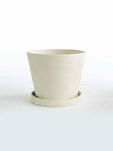 Load image into Gallery viewer, Zenpots 17cm Pot with Catch Plate
